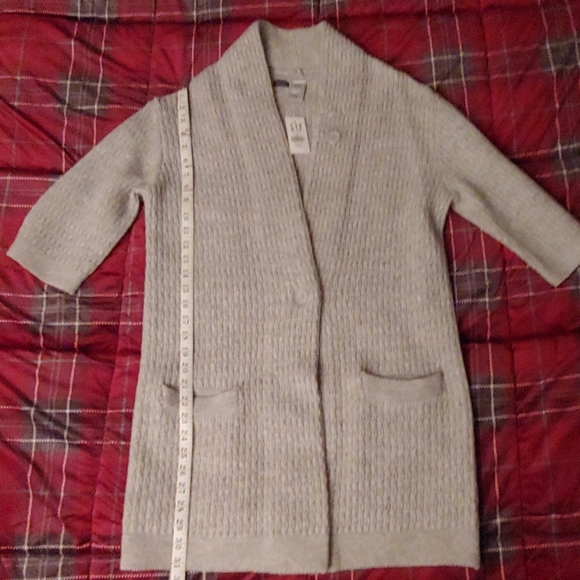 Gorgeous Cardigan - Picture 4 of 8